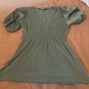 BCBGMaxAzria Sage Green Fit and Flare Puff Sleeve Shirt Top Silk Cotton XS